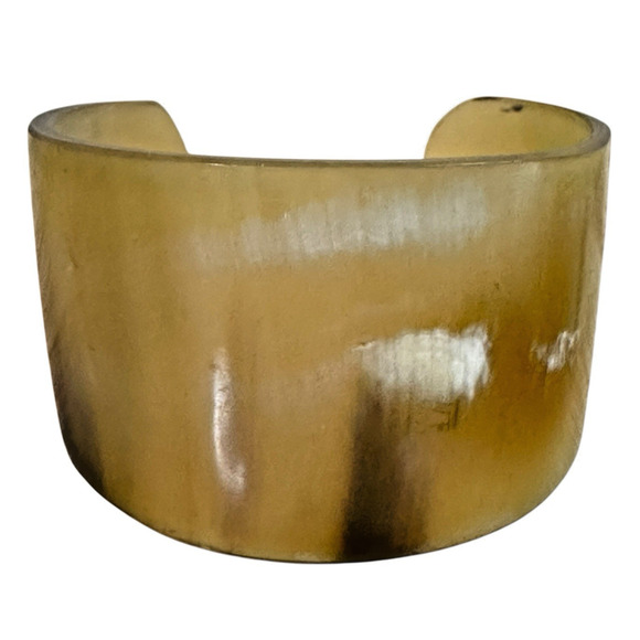 Buffalo Horn Wide Cuff Bangle Bracelet Handcrafted Bohemian Neutral - Picture 1 of 11